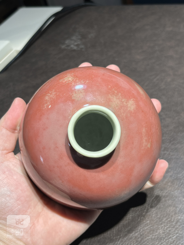 清康熙 豇豆红釉暗刻团龙纹太白尊 - 图13